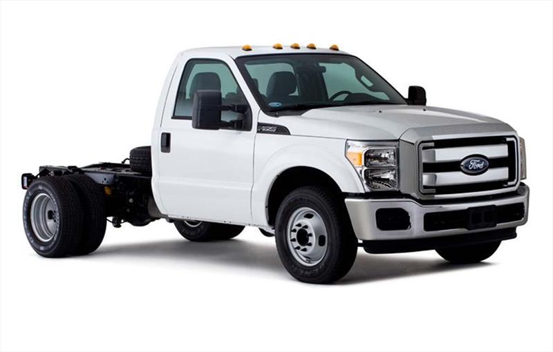 Ford F-350 KTP XLT 6.2L Aut Ac (2012)