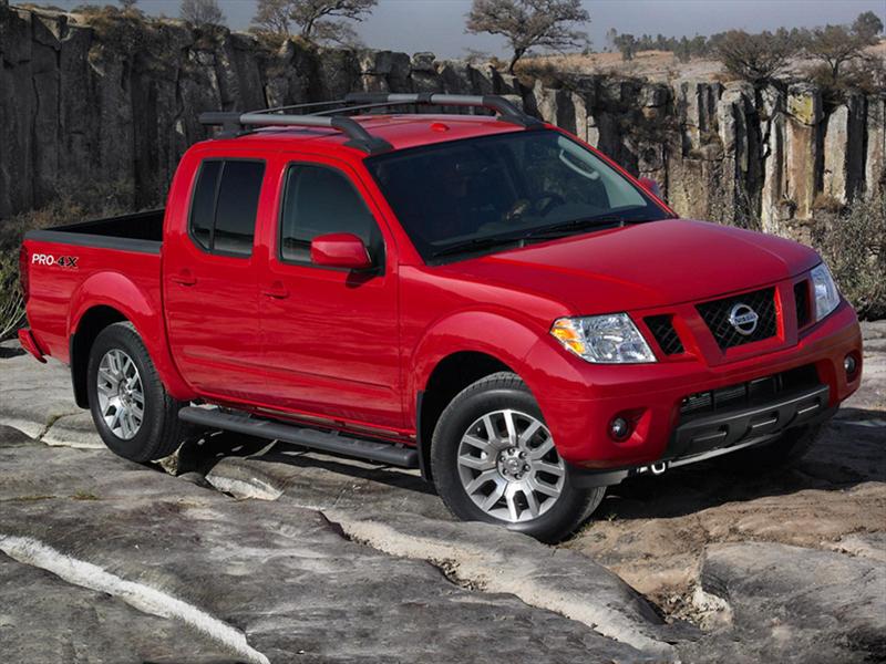 Nissan frontier pro4x 4x4 #6