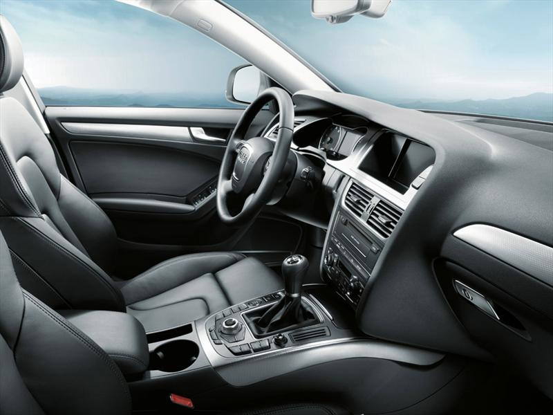 Audi A4 2 0l T Sport S Tronic Quattro 2013
