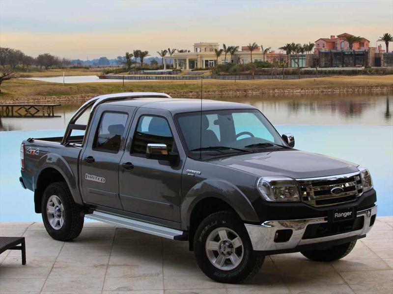 Ford Ranger XLT Cabina Doble (2013) Ford Ranger XLT Cabina Doble (2013)