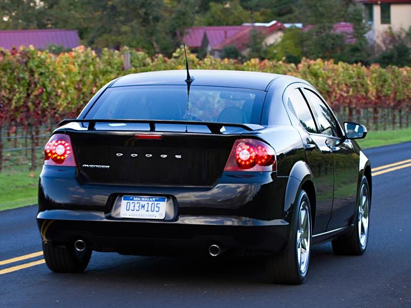 Dodge avenger 2