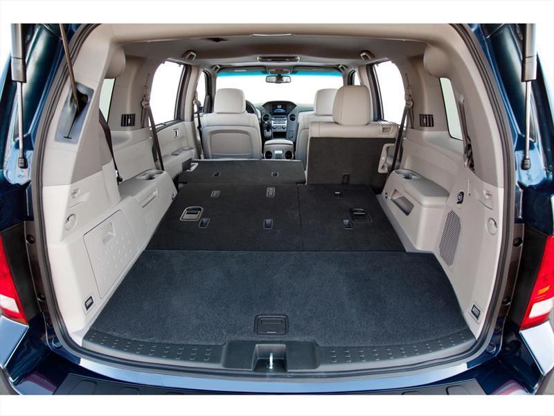 Honda Crv Cargo Space >> Honda Pilot Touring (2013) Honda Crv Cargo Space >> Honda Pilot Touring (2013)
