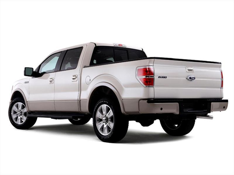 Ford Lobo Lariat 4x4 Cabina Doble (2013) Ford Lobo Lariat 4x4 Cabina Doble (2013)