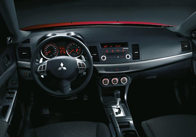 Lancer 10 салон