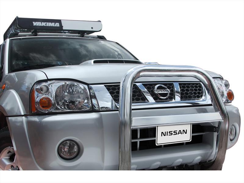 Nissan Frontier XE 2.4L (2014)
