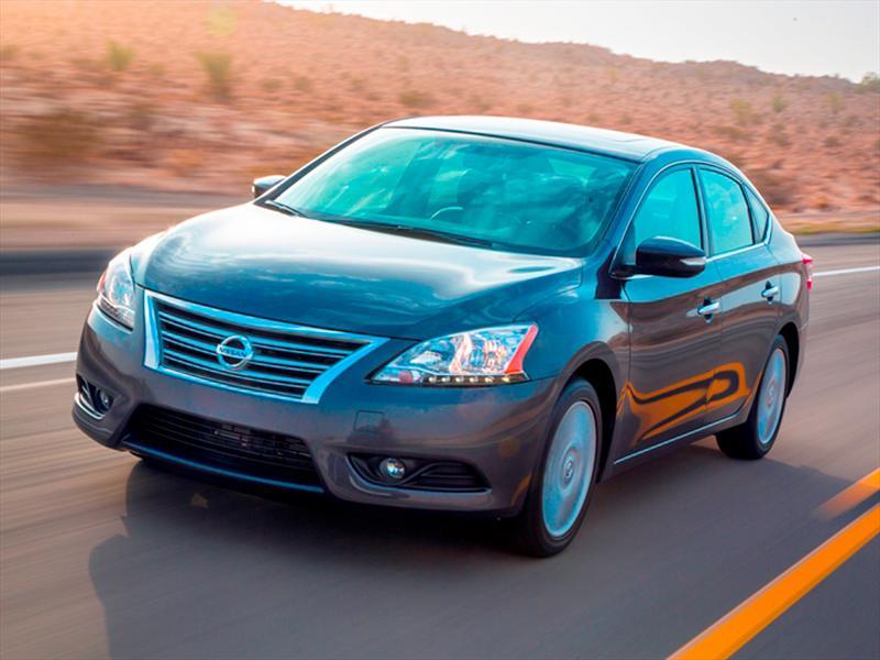 Nissan Sentra Exclusive Aut (2013) Nissan Sentra Exclusive Aut (2013)