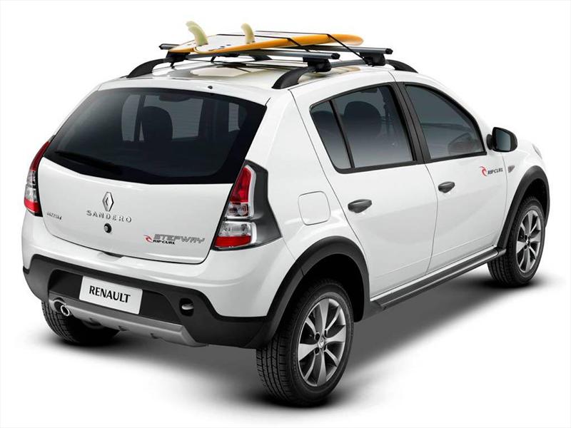 Рейлинги Renault Sandero Stepway 2. Рено Сандеро степвей 2. Renault Sandero Stepway 2013. Рено Сандеро степвей 2010.