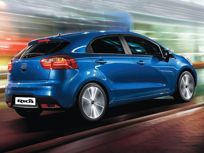 Kia Rio 5 EX 1.4L Aut Full (2013)