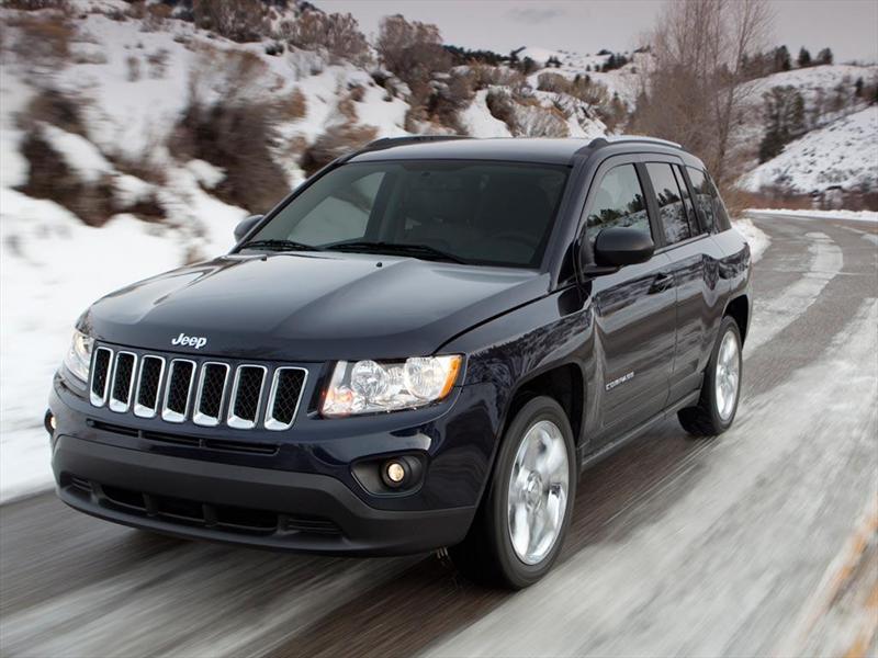 Капот jeep compass 2013