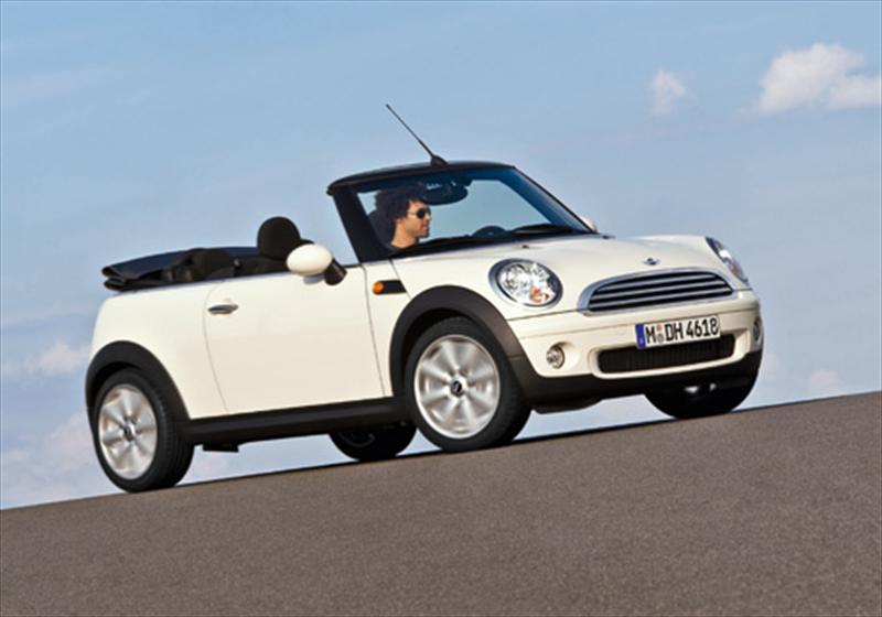MINI Cooper Convertible Pepper Aut (2014)