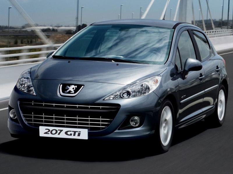 Peugeot 207 2012