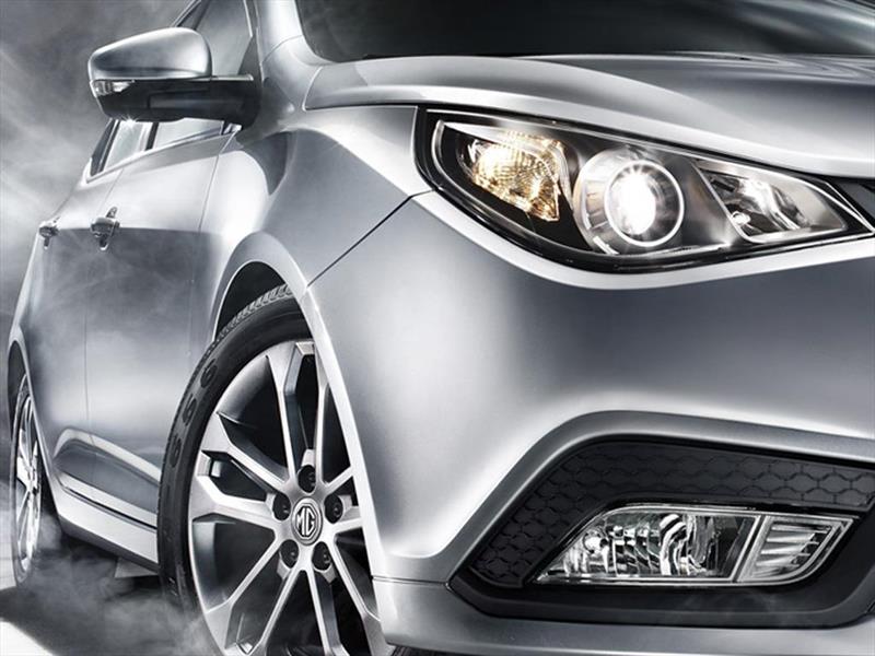 MG MG5 1.5 Turbo (2016)