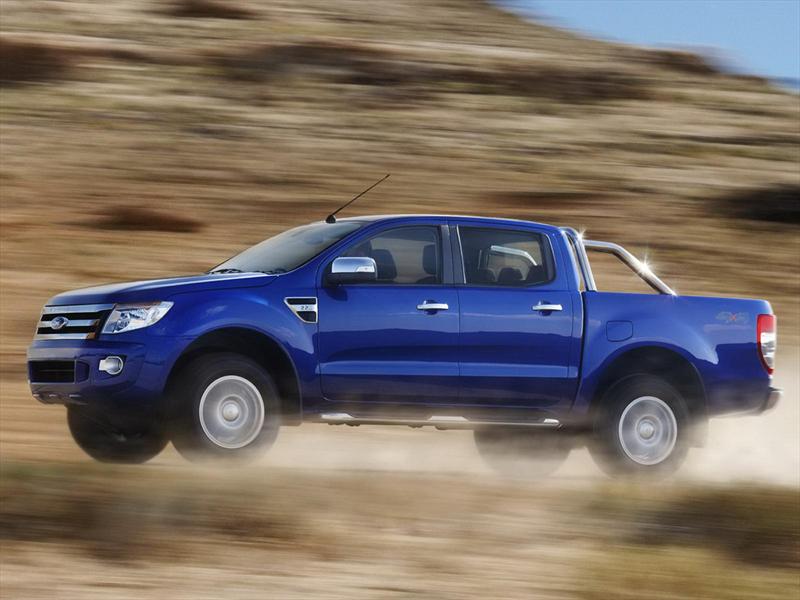 Ford Ranger XL Cabina Doble (2015)