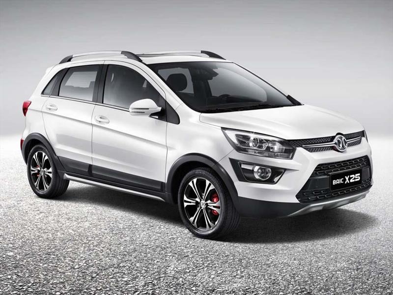 foto BAIC X25 1.5L Sport