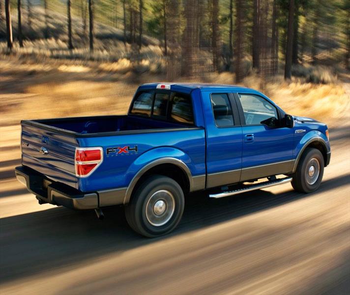 Ford F150 FX4 4x2 Cabina Doble (2015)