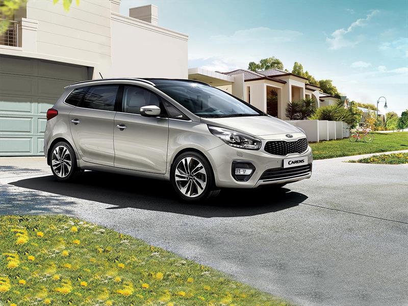 Kia carens 2019