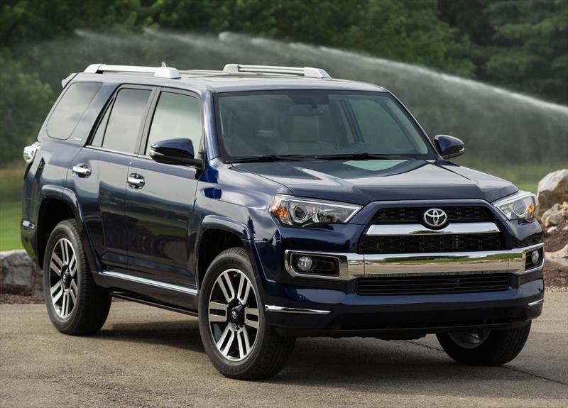 Toyota 4Runner 4x4 Limited (2014)