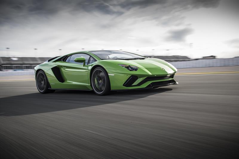 Autos Nuevos  Lamborghini  Precios Aventador