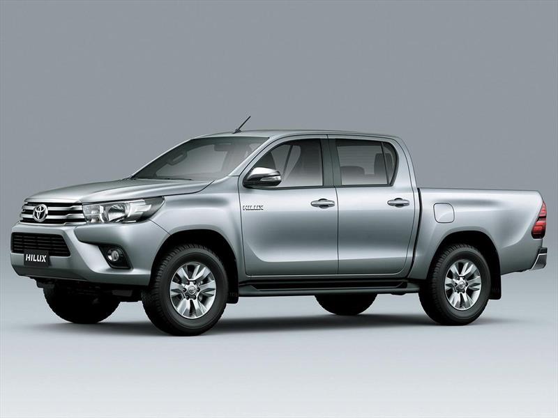 Foto Toyota Hilux 2.4 4x2 DX TDi DC nuevo color A eleccion precio $3.104.000