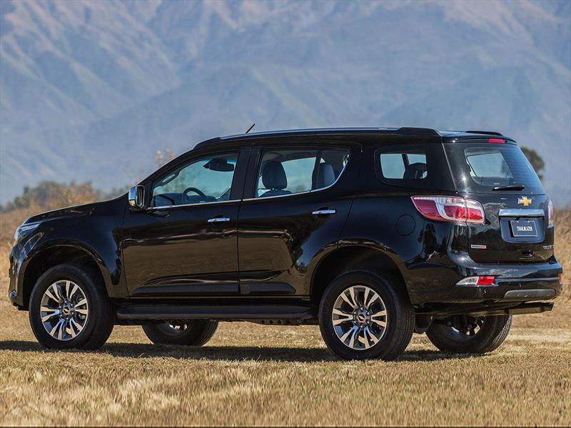 Chevrolet Trailblazer 2.8 4x4 LTZ Aut (2018) Chevrolet Trailblazer 2.8 4x4 LTZ Aut (2018)