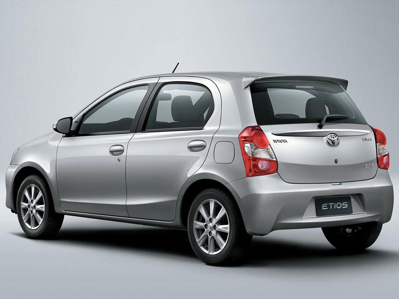 Toyota Santa Cruz >> Autos Nuevos - Toyota - Precios Etios Hatchback Toyota Santa Cruz >> Autos Nuevos - Toyota - Precios Etios Hatchback