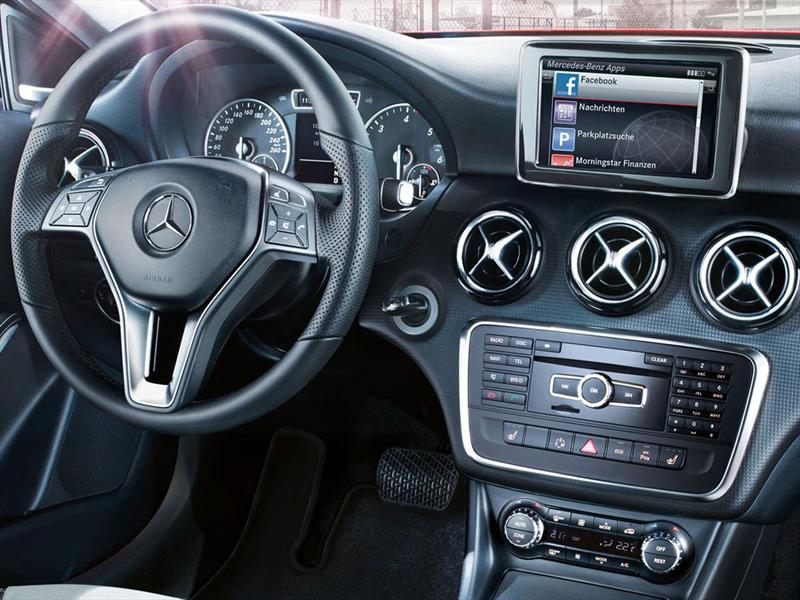 Mercedes Benz Clase A 200 Urban (2015)