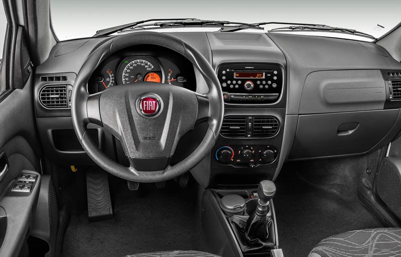 Fiat Siena EL 1.6 Confort (2015)