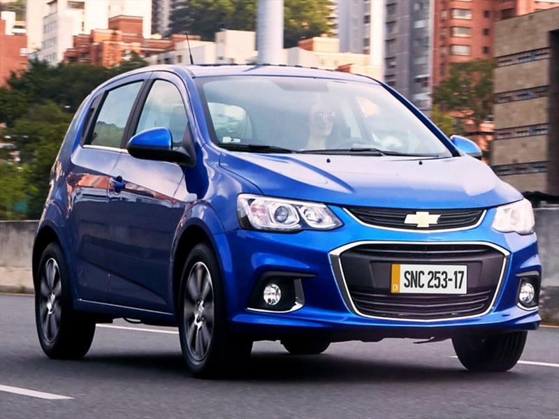 foto Chevrolet Sonic Hatchback