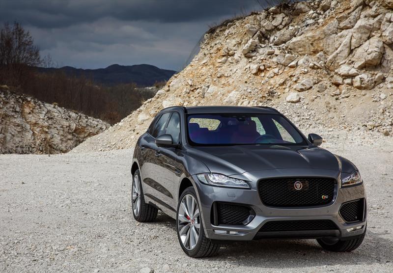 foto Jaguar F-Pace