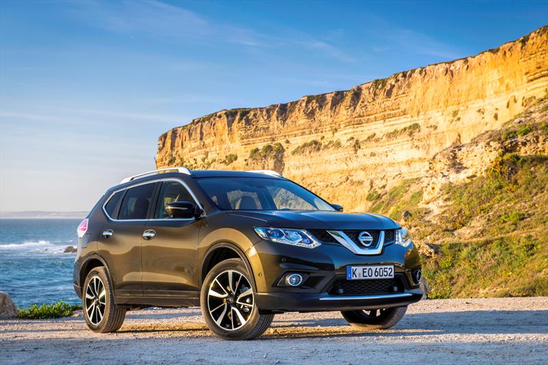 Nissan XTrail Advance 3 Row (2015)