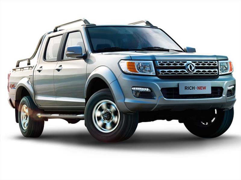 foto Dongfeng Rich 2.5L Diesel 4x2