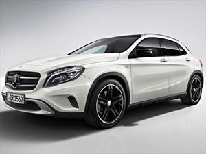 foto Mercedes Benz Clase GLA 45 AMG 4Matic nuevo color A elección precio u$s110.000