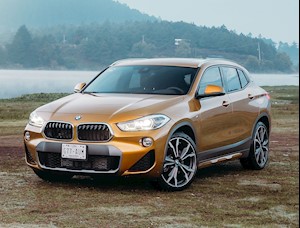 Foto BMW X2 sDrive20iA Executive Plus nuevo color A eleccion precio $639,900