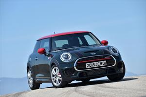 MINI John Cooper Works Hot Chilli Aut nuevo color A eleccion precio $640,000