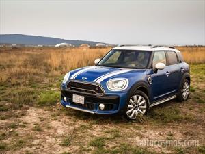 foto MINI Cooper Countryman Chili Aut (2020)
