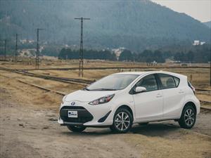 foto Toyota Prius C 1.5L nuevo color A elección precio $329,500