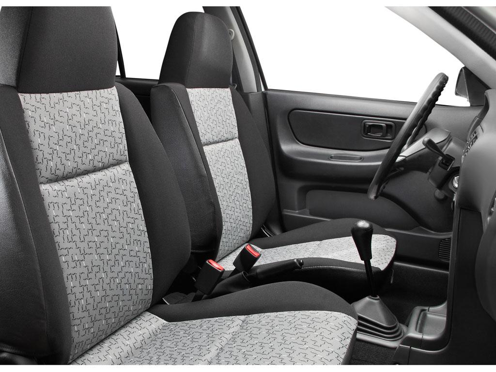 Nissan Tsuru GSI (2011) Nissan Tsuru GSI (2011)