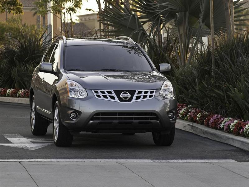 Nissan Rogue Advance (2014)