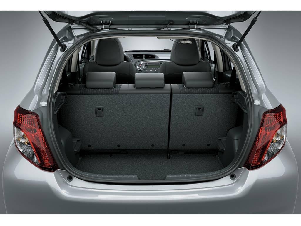 Toyota Yaris 5P 1.5L Premium Aut (2014)