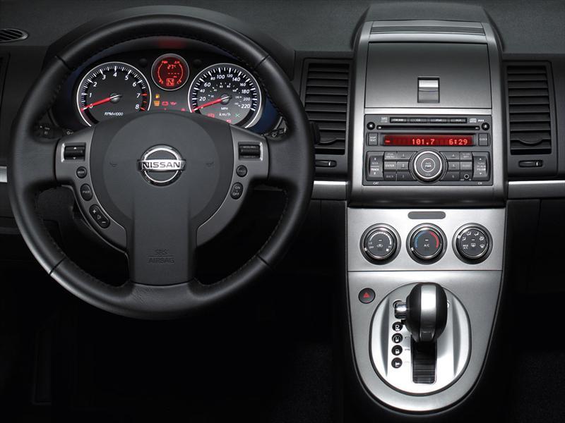 Nissan Sentra Sport Road CVT Xtronic (2012)