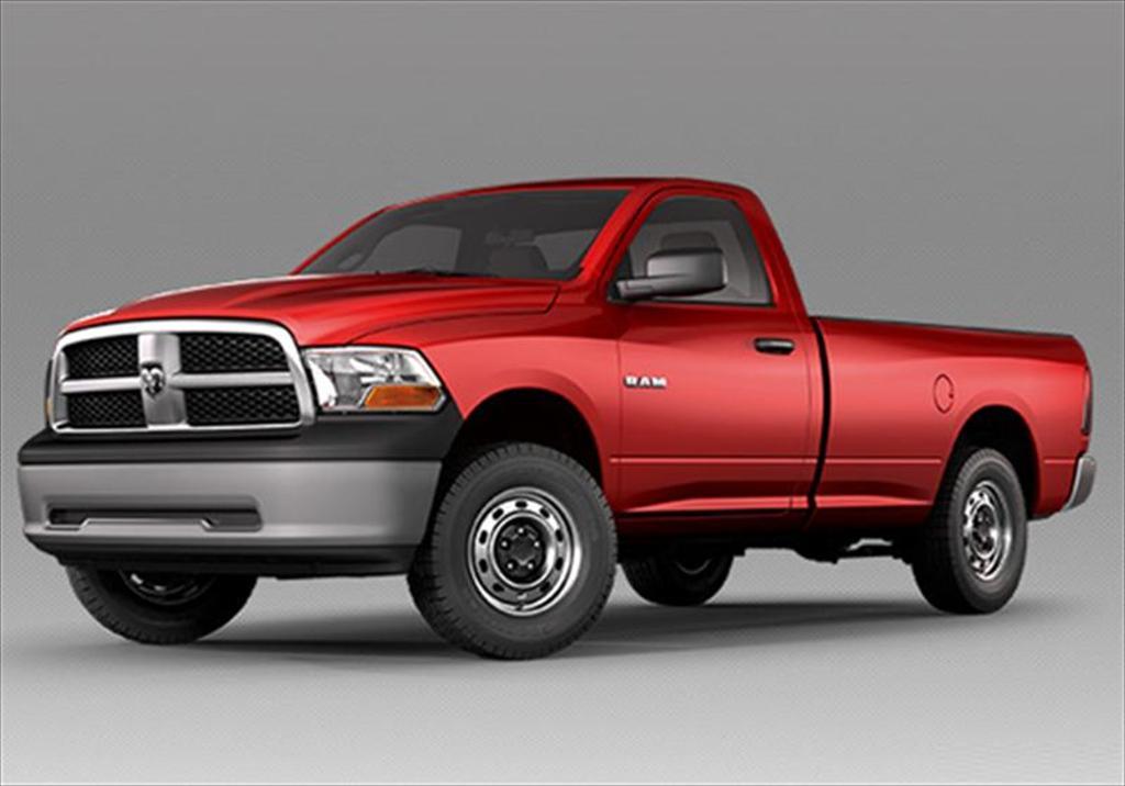 RAM RAM Regular Cabina RT 5.7L 4x4 (2014)