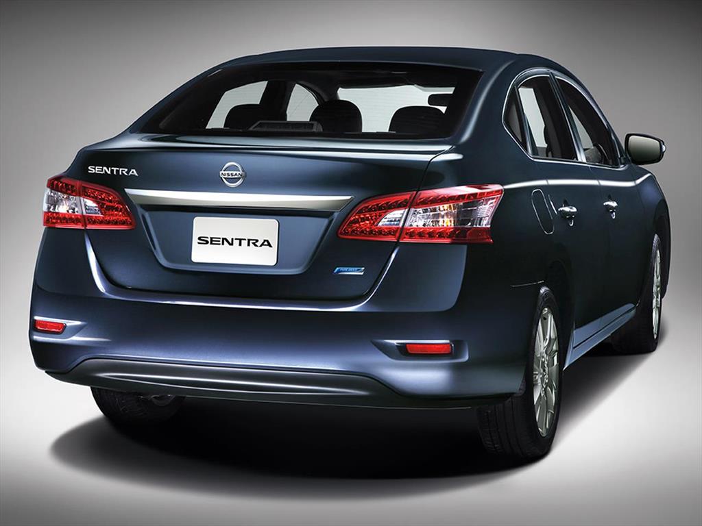 Precio del sentra nissan #10