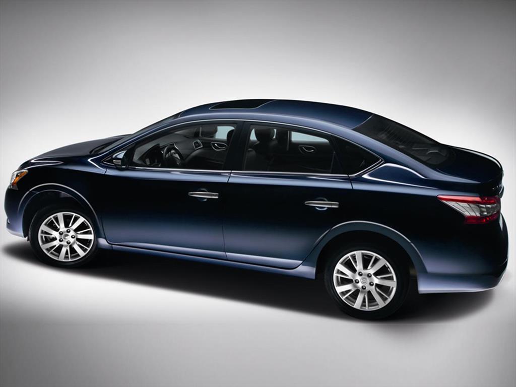 Nissan Sentra Advance (2013) Nissan Sentra Advance (2013)
