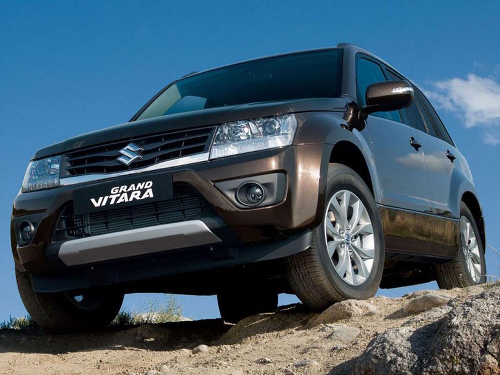 Suzuki Grand Vitara JLX 4x2 5P (2015)