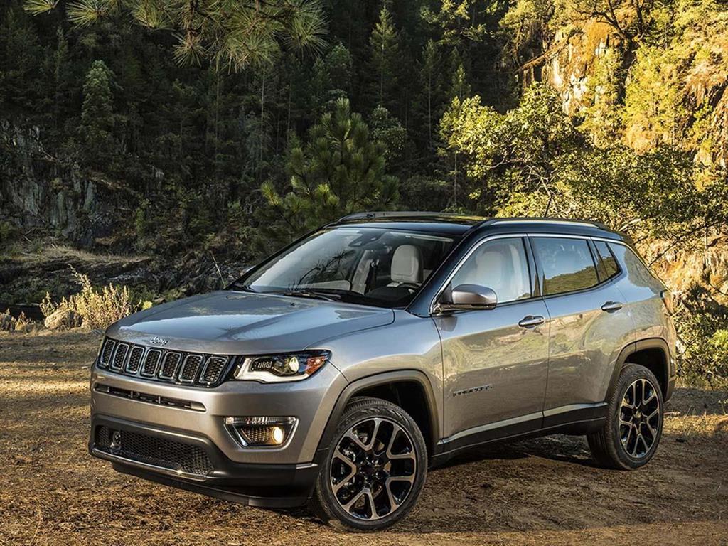 Jeep Compass nuevos, precios del catálogo y cotizaciones.