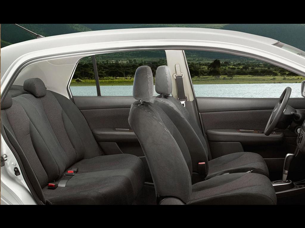 Nissan Tiida Sedan Drive (2018) Nissan Tiida Sedan Drive (2018)