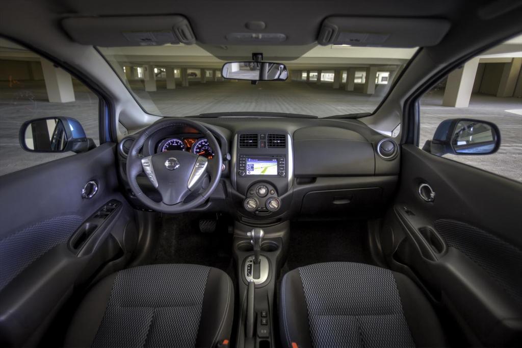 Nissan Note Note Sense (2015) Nissan Note Note Sense (2015)