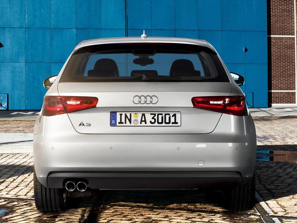 Audi A3 1 8L Ambiente 2016 Audi A3 1 8L Ambiente 2016