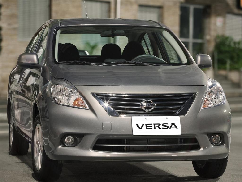 Nissan Versa Precio Del Cat Logo Y Cotizaciones