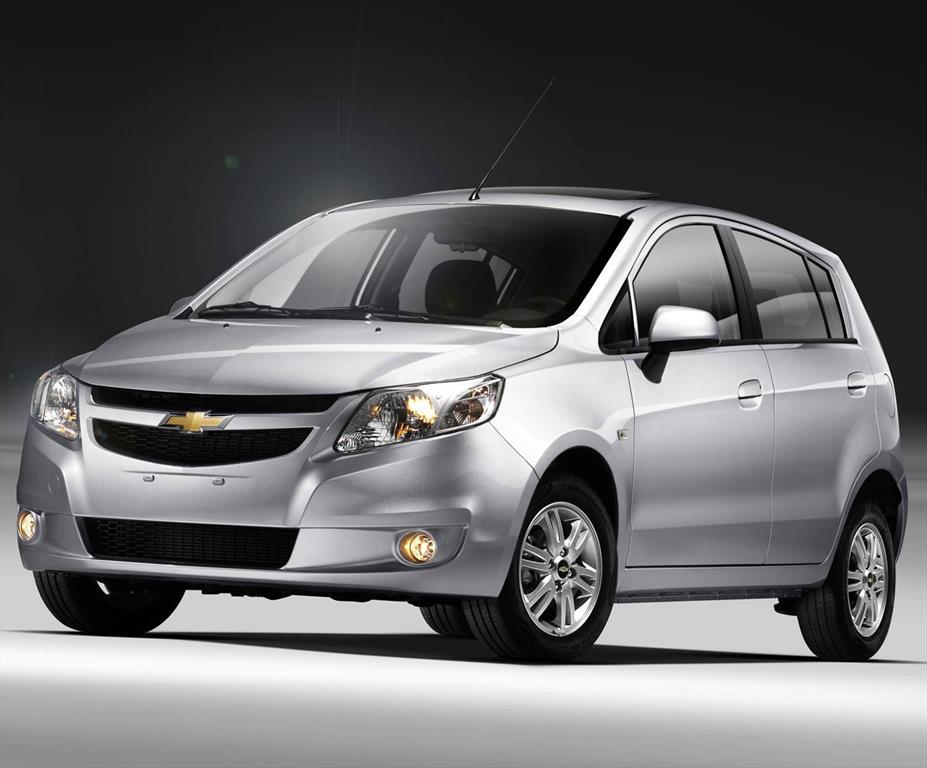 Chevrolet Sail Hatchback 1.4 LT (2014)